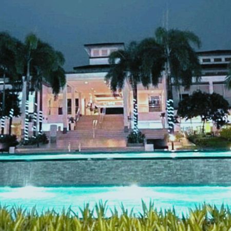 Grass Residences Tower 5 Sm North Qc Manila Eksteriør bilde