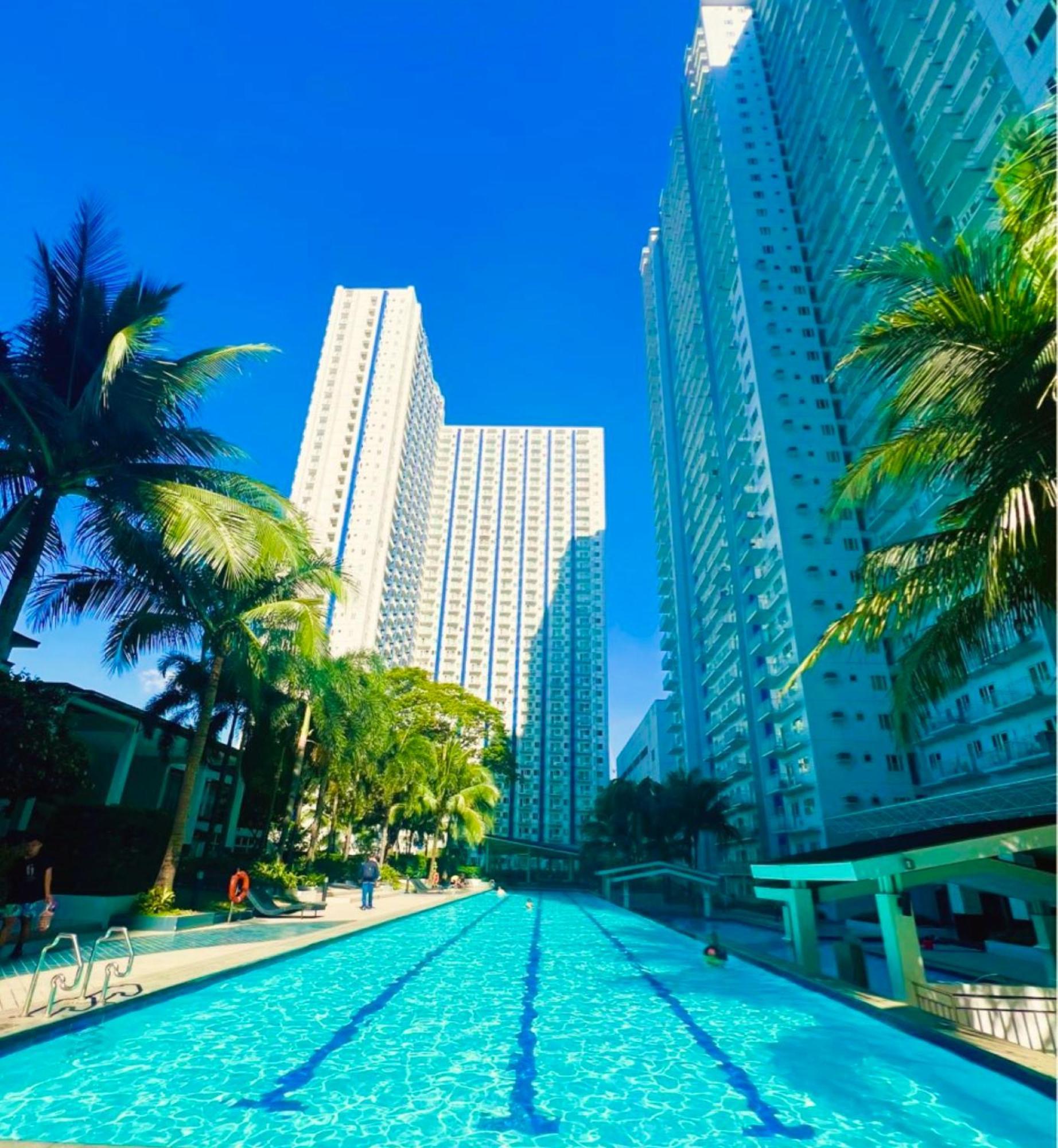Grass Residences Tower 5 Sm North Qc Manila Eksteriør bilde