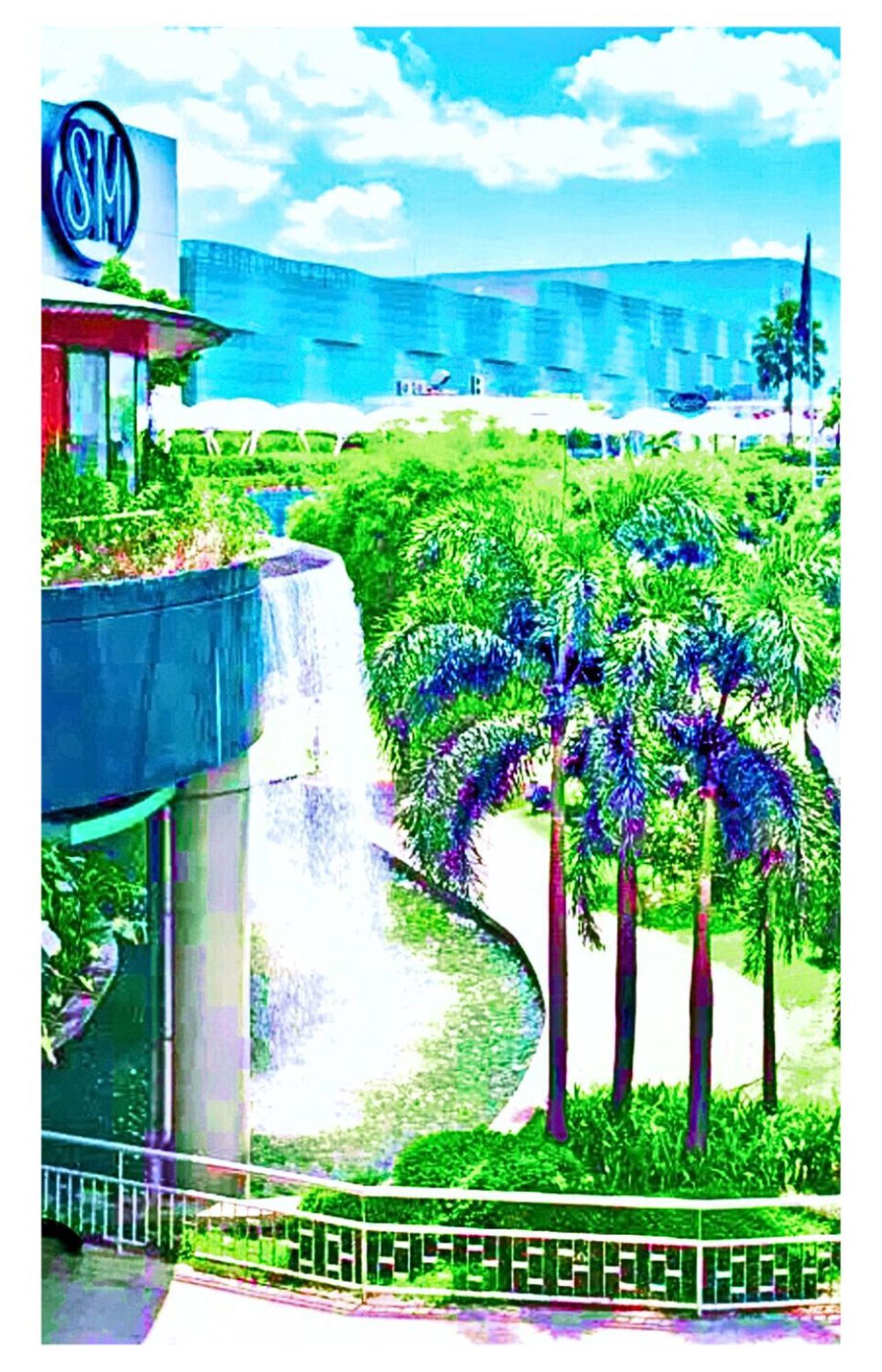 Grass Residences Tower 5 Sm North Qc Manila Eksteriør bilde